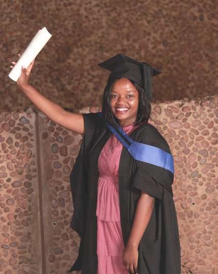 Tintswallo Vuyiswa Ndlovu Graduation Photograph